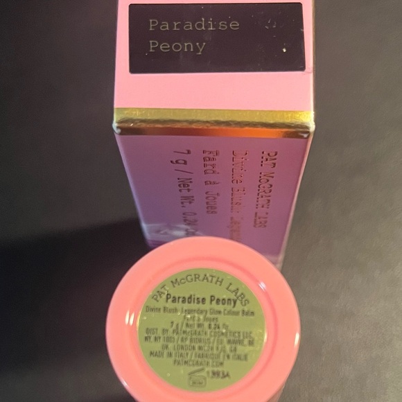 Pat McGrath Divine Blush - Legendary Glow Color Balm - Shade Paradise Peony - Picture 3 of 3